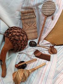 Set di 11 strumenti musicali (idiofoni)