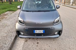 Smart EQ ForTwo 2023 Full Optional – 13.000 km –