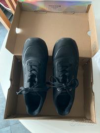 Sneakers da donna marca Skechers