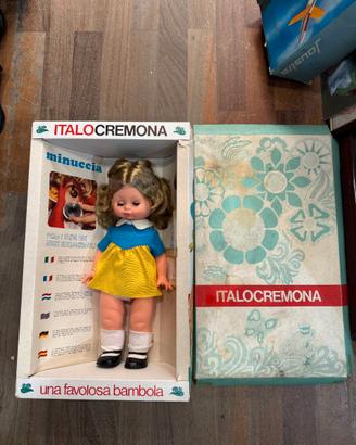 Bambola vintage anni 70 italocremona minuccia