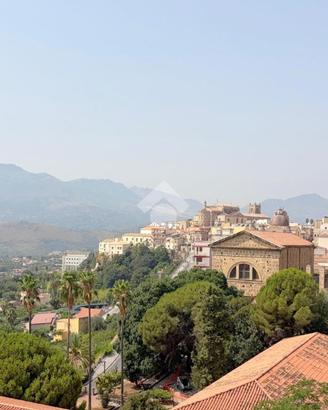4 LOCALI A MONREALE