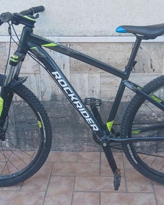 Montain bike Rockrider ST530