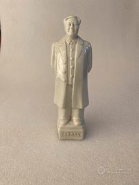 Statua Mao Zedong in ceramica bianca