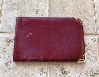 Portassegni in pelle di Yves Saint Laurent