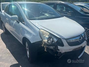OPEL CORSA per ricambi usati
