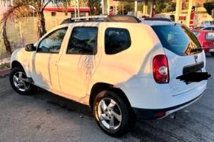 Dacia Duster Laureate 1,6 GPL/BENZINA 2013