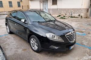 i Lancia Delta 1.6  2011