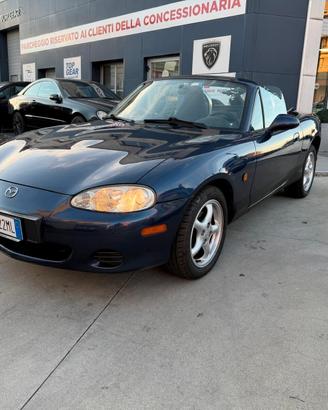 Mazda MX-5 1.6i 16V cat