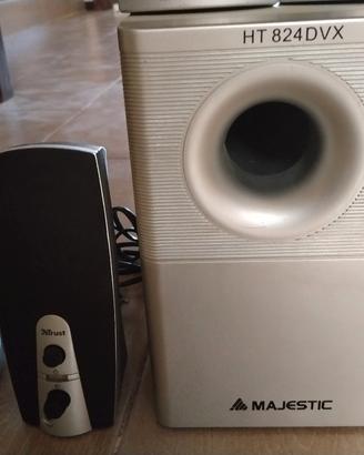 sorraund maJestic no lettore DVD tutto buono.