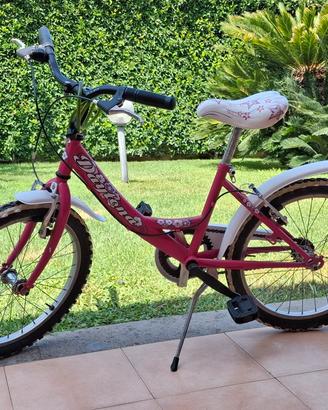 Bicicletta ragazzina