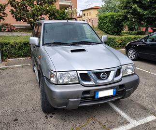 NISSAN Terrano II - 2002