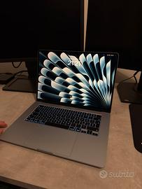 MacBook Air 15" (2025) – Chip M4 come nuovo