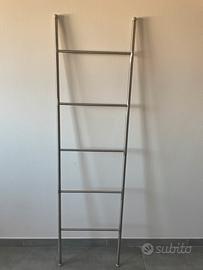 Scala porta asciugamani in inox spazzolato