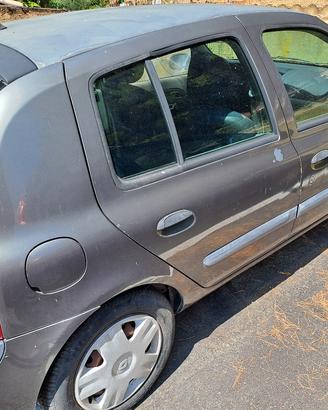 RENAULT CLIO 2 Serie