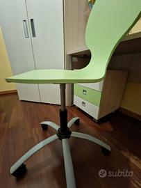 Sedia girevole, in legno, regolabile, con ruote