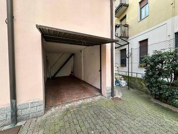 Box / Garage di 21 m² a Milano