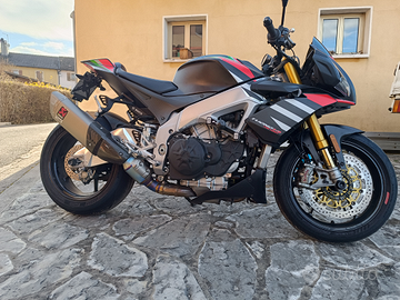 Aprilia tuono v4 factory 2020