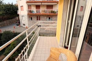 Ampio trilocale nel primo tratto di via goethe