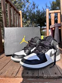 Air Jordan 1 Mid