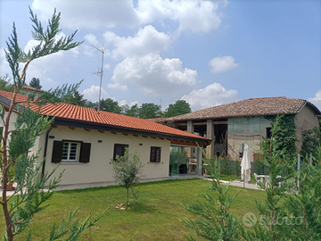 Camera matrimoniale in villetta singola