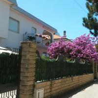 In centrale villa sul mare 6/7 posti con giardino