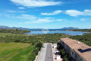2 LOCALI A OLBIA