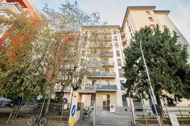 3 LOCALI A SAN GIULIANO MILANESE