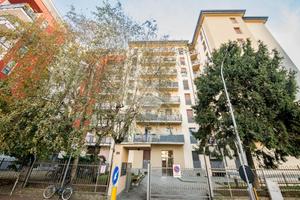 3 LOCALI A SAN GIULIANO MILANESE