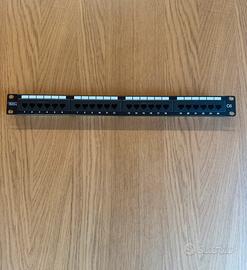 Patch panel digitus