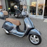 Vespa GTS 300 Hpe
