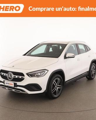MERCEDES-BENZ GLA 180 RY05715