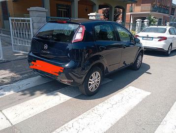 Fiat punto a metano anno 2015 per neopatentati