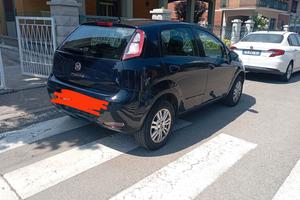Fiat punto a metano anno 2015 per neopatentati