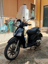 Piaggio Liberty 50 colore Nero Anno 2015