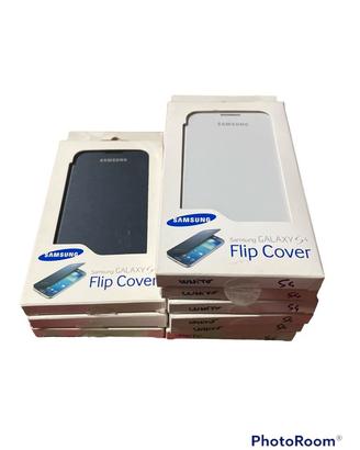 9 custodie Samsung Galaxy S 4 Flip Cover