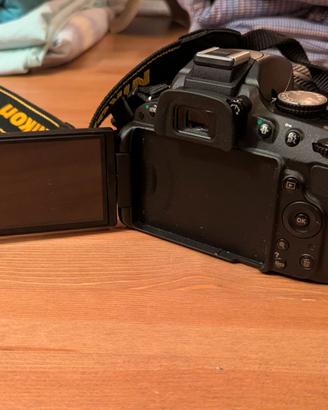 Nikon D5100 + Obiettivo AF-S 18-70mm f/3.5-4.5G
