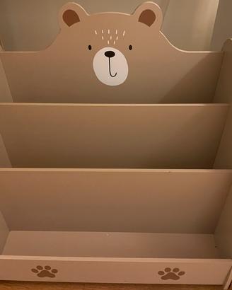 Libreria montessoriana per bambini