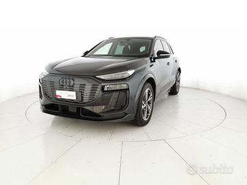 Audi Q6 e-tron S line edition quattro 387cv