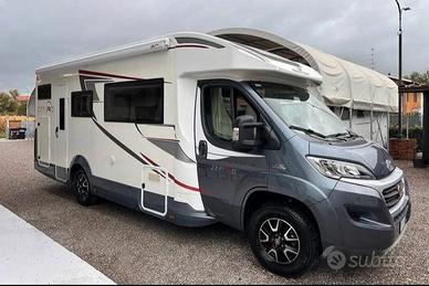 Camper semintegrale Roller Team Zefiro 274 tl