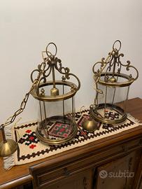 Coppia lampadari in ottone e vetro