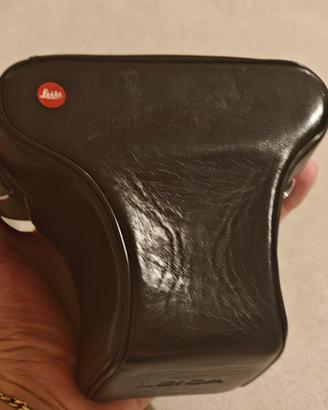 Leica RE, macchina fotografica