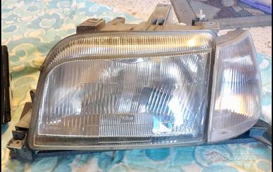 Faro Anteriore RENAULT CLIO , Vecchi Modelli…