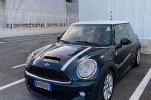 MINI Mini (R56) - 2011