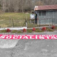 striscione politico socialista