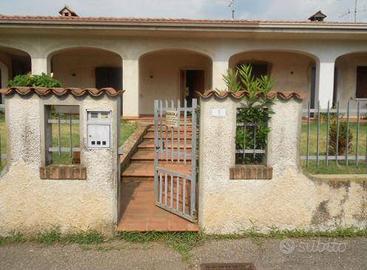 Immobile in asta di 342 m² con 4 locali e box auto