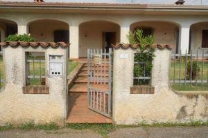Immobile in asta di 342 m² con 4 locali e box auto