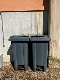 Bidoni della spazzatura da esterno