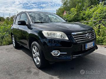TOYOTA RAV4 3ª serie - 2010