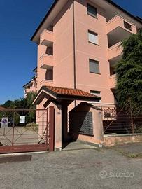 Appartamento di 103 m² con 3 locali e box auto a B