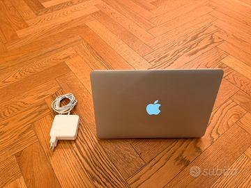 MacBook Pro 13 Retina (Early 2015)